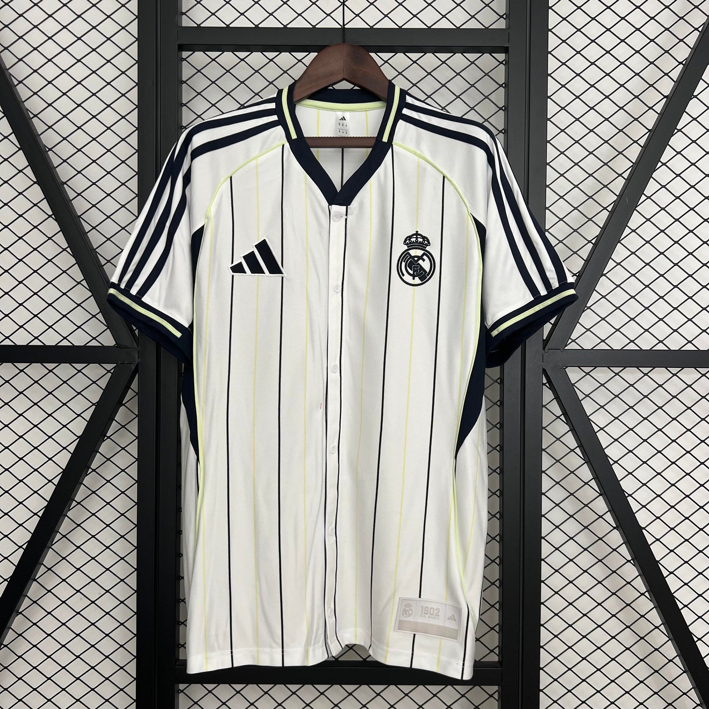 Maillot adulte édition baseball Real Madrid - 2025/2026