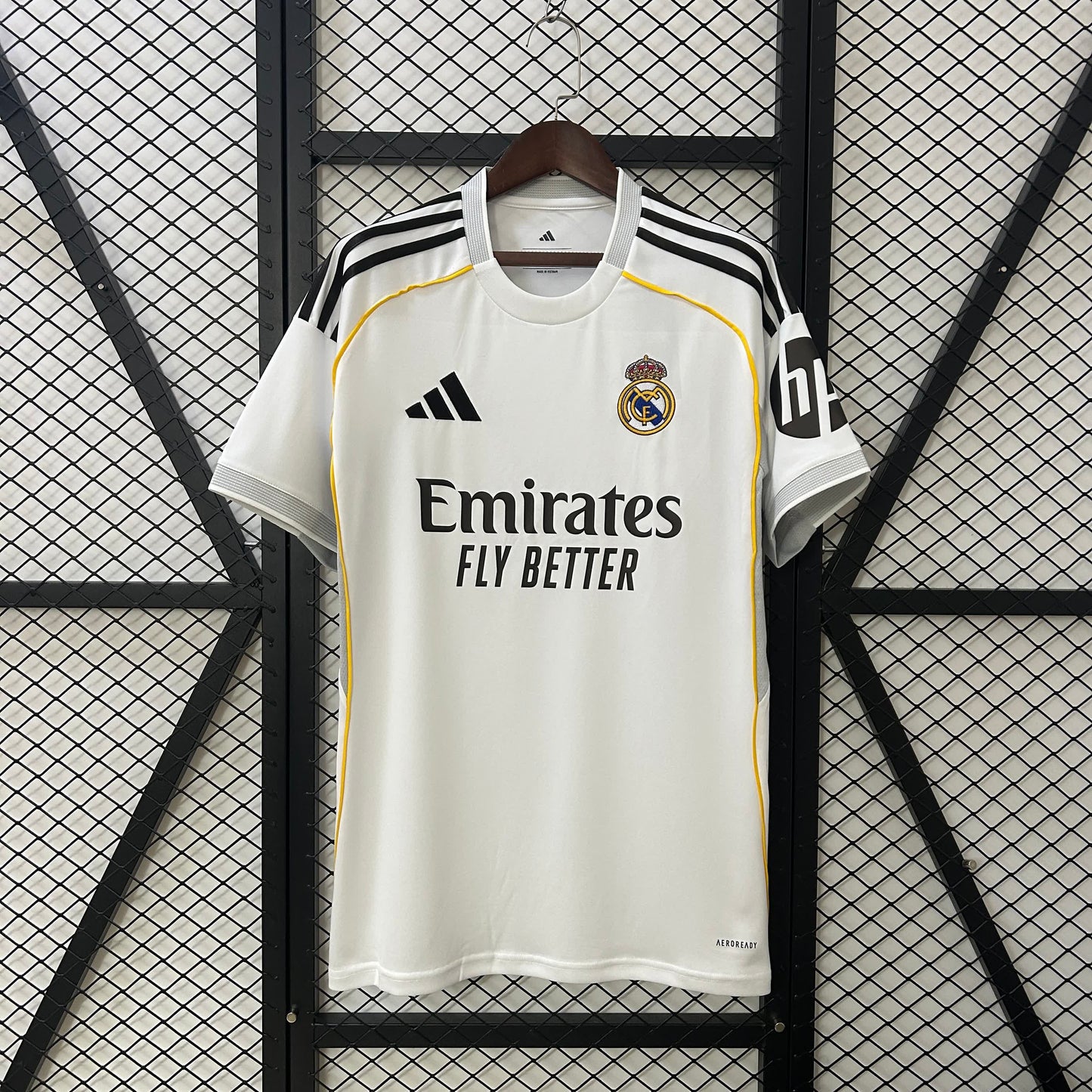 Maillot adulte Real Madrid domicile - 2025/2026